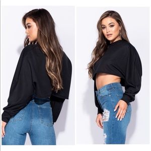 Crop Me• Batwing Sleeve Cropped Sweatshirt